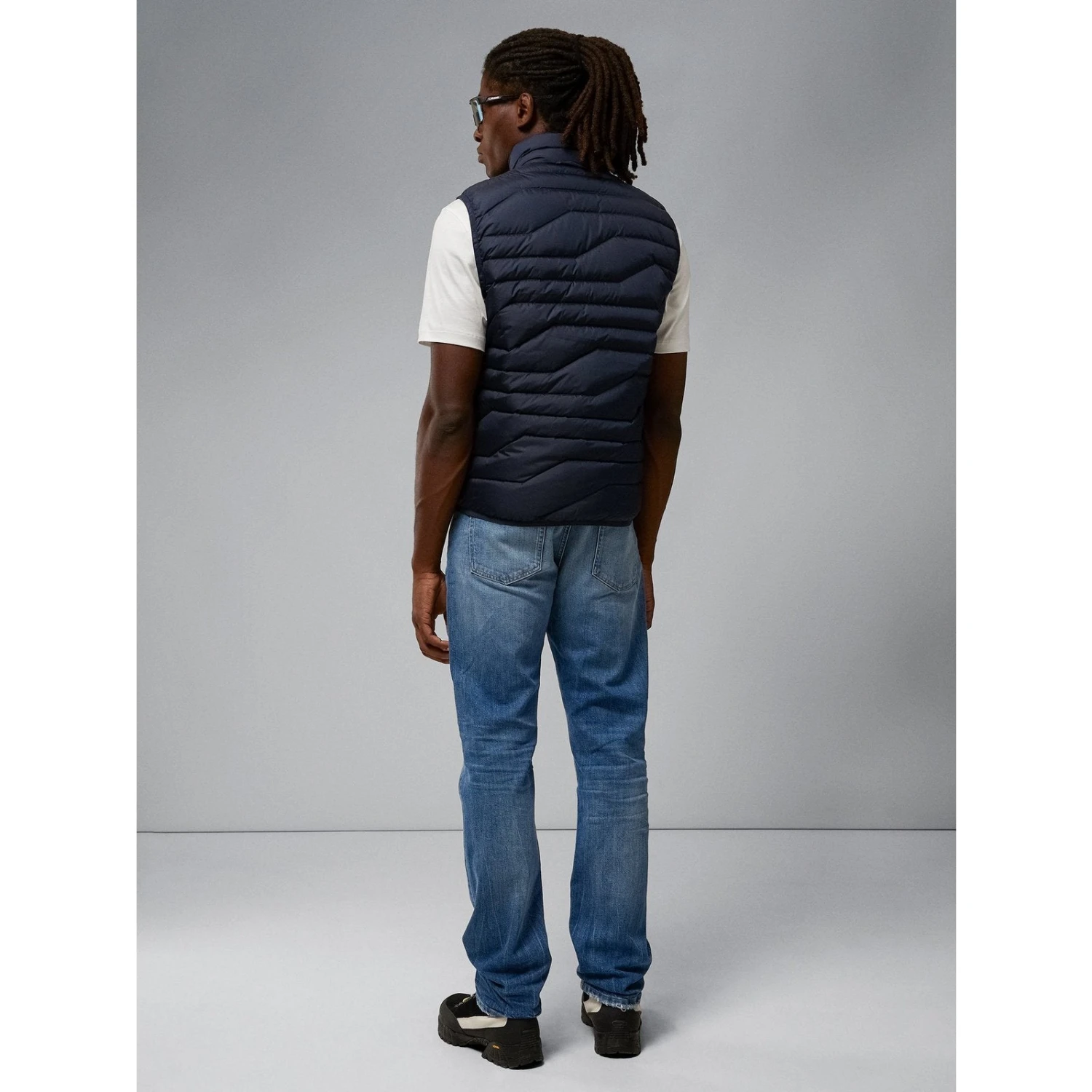 J.Lindeberg Cliff Light Down Golf Vest AMOW06707 6 J.Lindeberg Cliff Light Down Golf Vest AMOW06707 - Image 4